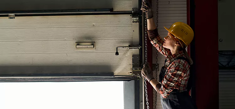 Addressing Common Garage Door Stoppage Issues in Hoffman Estates, IL